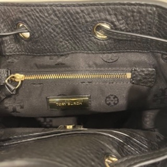 Tory Burch Bucket Bag - Picture 4 of 5